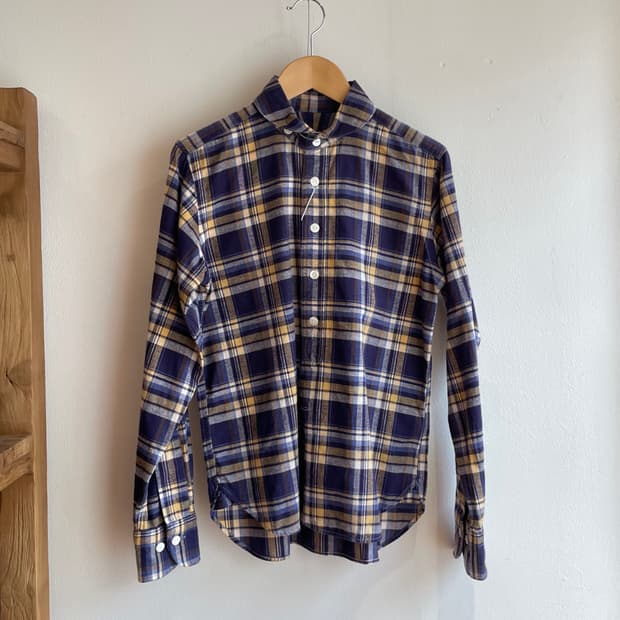 하버색 체크 긴팔 셔츠