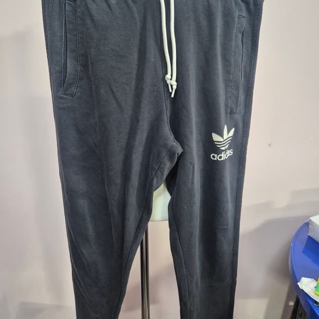 아디다스 트레이닝 바지 블랙