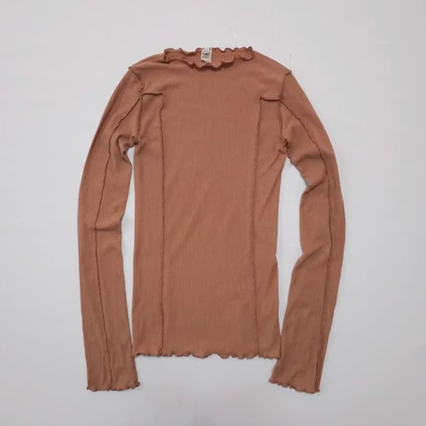 (급처)베이스레인지 롱슬리브 니트티 s