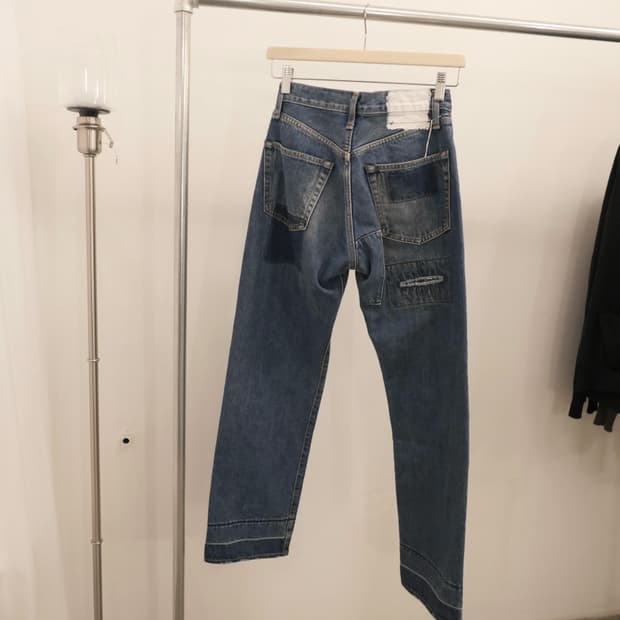 캐피탈 패치 데님 팬츠