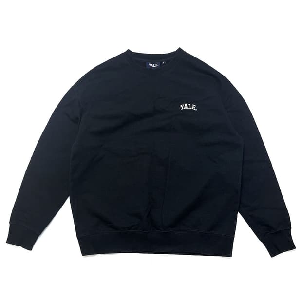 예일 자수 로고 맨투맨