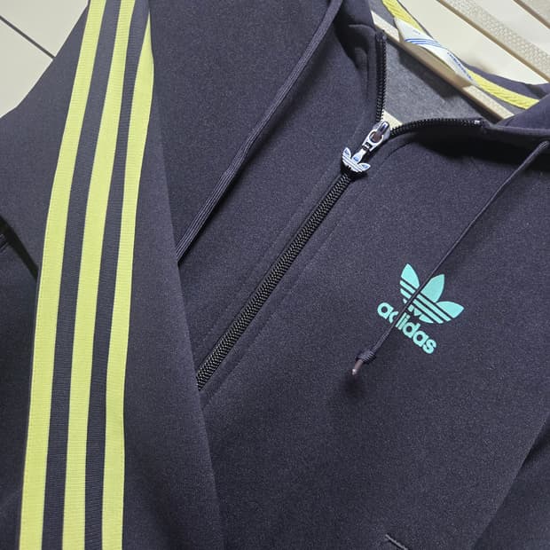 아디다스 후드 트랙탑 민트 불꽃  져지