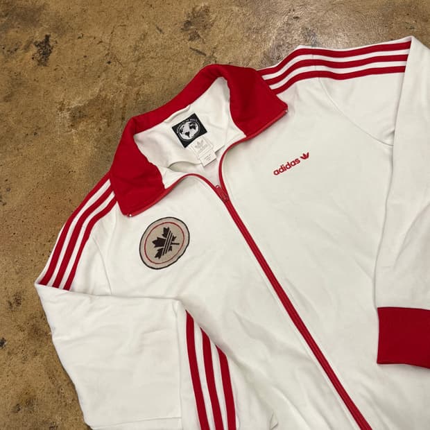 아디다스 캐나다 흰빨 화이트 레드 져지 트랙탑 110