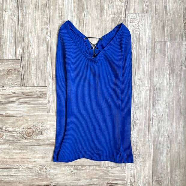 FLOWER CIRCLE 코랄블루 롱 스웨터