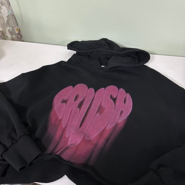 우먼OS 믹스인 MIXXIN 오버핏 CRUSH로고 크롭 스웻후드티