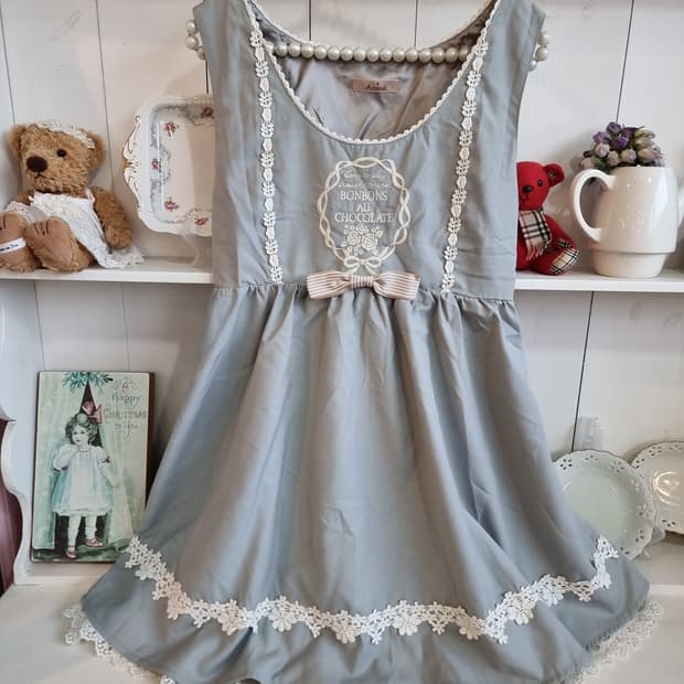 Amavel아마벨 봉봉 쇼콜라 무드 레이스업 원피스