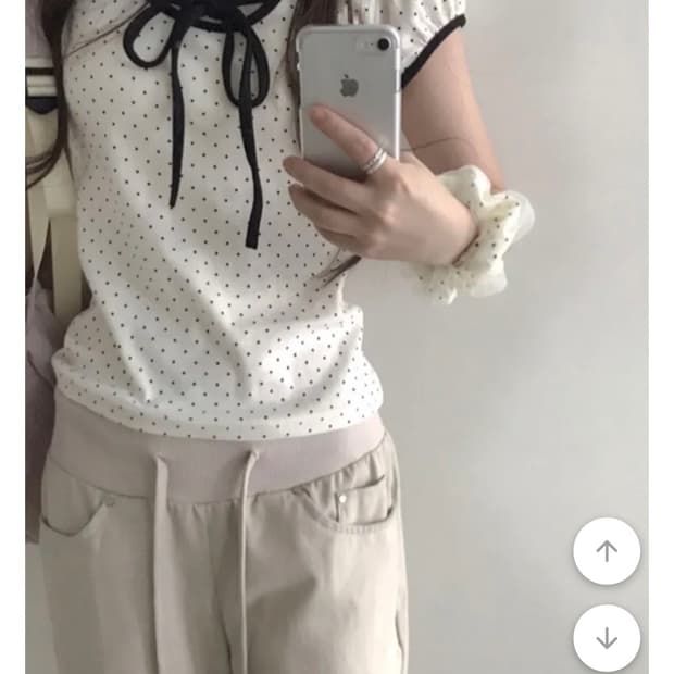 No brand 도트 리본 포인트 반팔 티