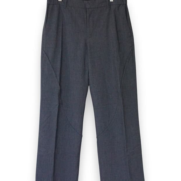 회색 절개 슬랙스