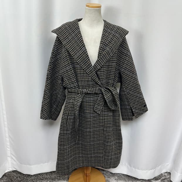  꼼빠니아 여자 허리끈 모 코트 ONE SIZE