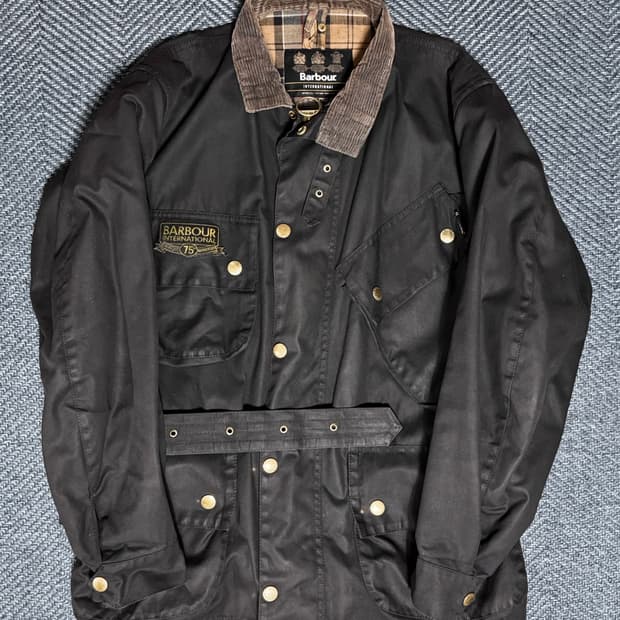 바버 75주년 한정판자켓 38사이즈 국내 100-105