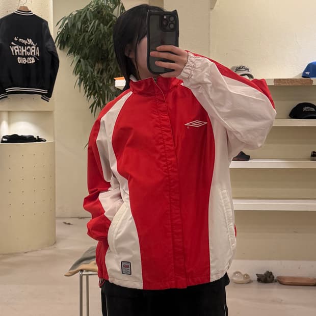 엄브로 레드 화이트 빅로고 올드스쿨 윈드브레이커 U176