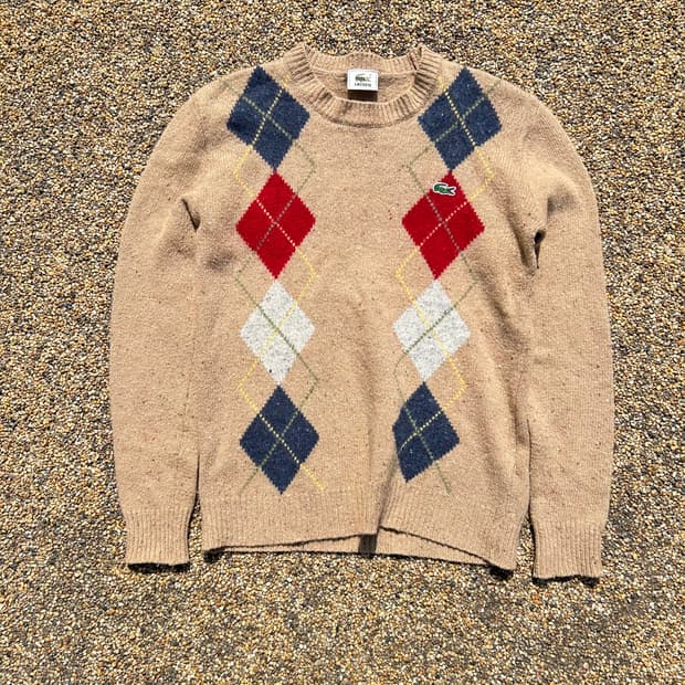 라코스테(Lacoste)아가일 패턴 니트