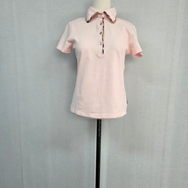 버버리 여성 연핑크반팔티 