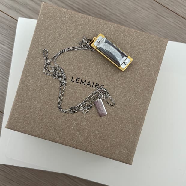 르메르 하모니카 목걸이