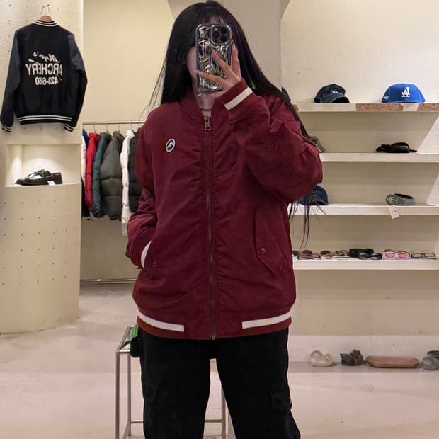 에비수 버건디 로고 봄버 자켓 U1029