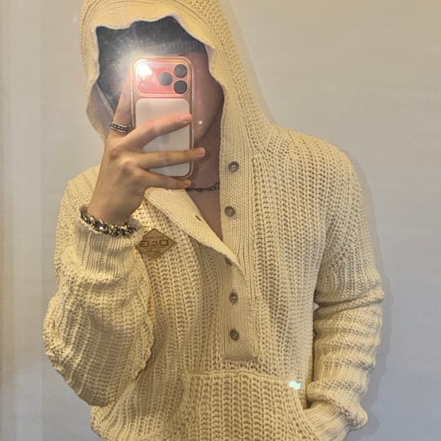 돌체앤가바나 하프 니트 후디(국내유일)