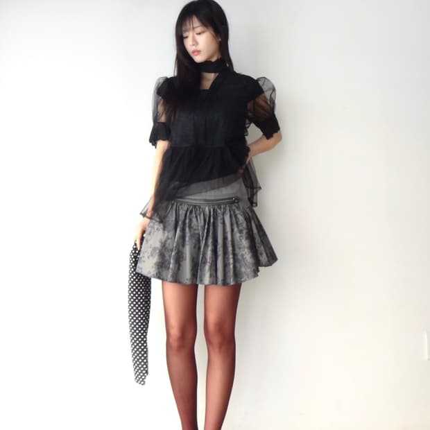 Tulle layered blouse / black