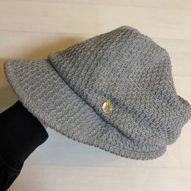 CA4LA니트모자 정품 