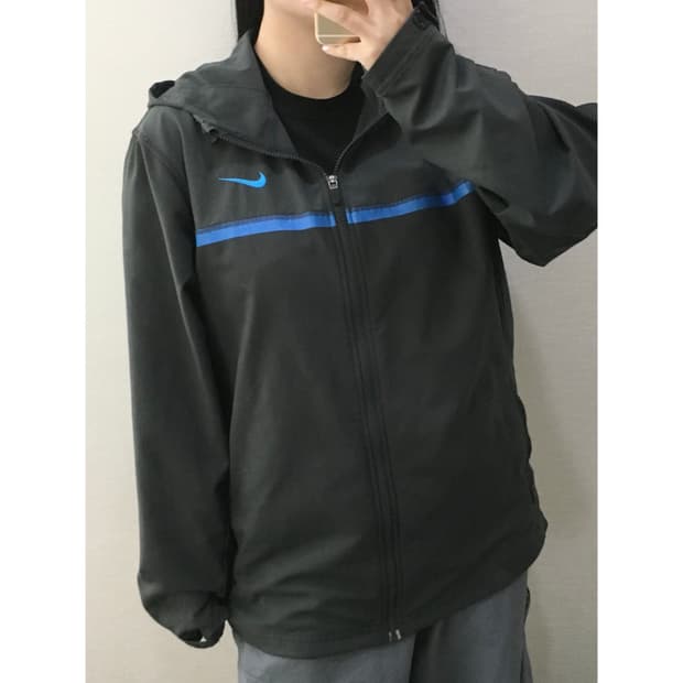 나이키 트레이닝 바람막이 xl