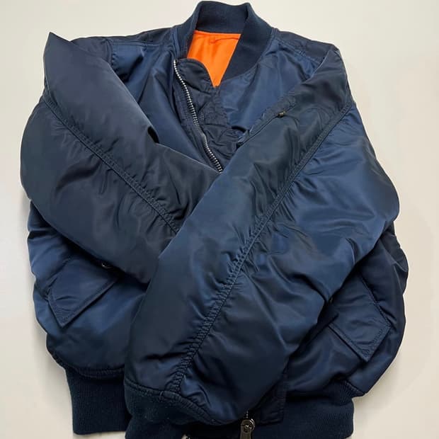 알파인더스트리 Ma-1 네이비 m 사이즈