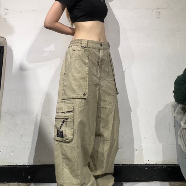빈티지 배이지 카고 포켓 디테일 와이드 팬츠 