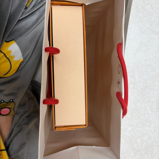 루이비통 가스통 웨이브 블랙 직거래합니다