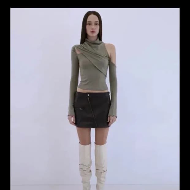 시오서울 카울넥 셔링 롱슬리브