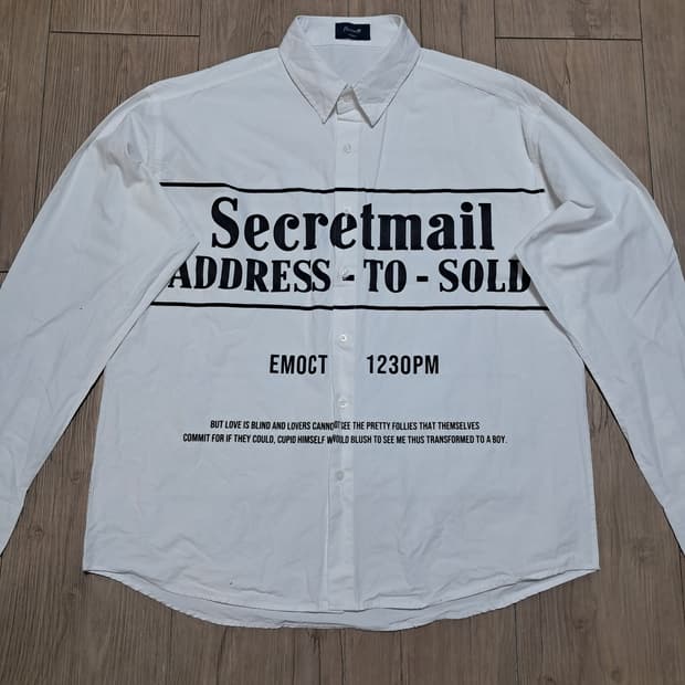 노브랜드 레터링 셔츠 Free