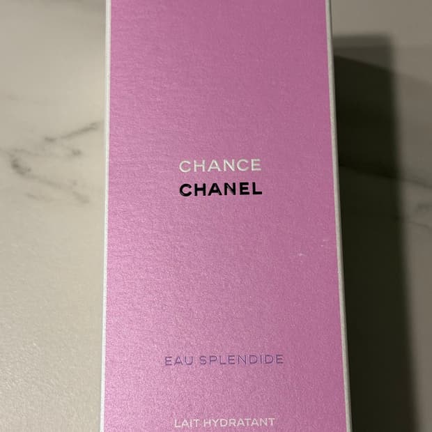 미개봉 샤넬 샹스 오 스플렌디드 바디로션 400ml