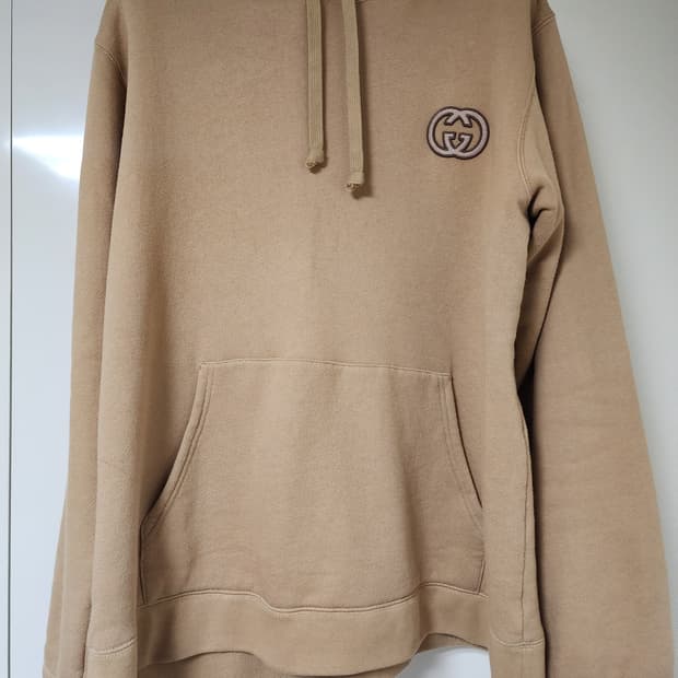 구찌 인터로킹 G 패치 후드티 베이지 XXL 105-110사이즈