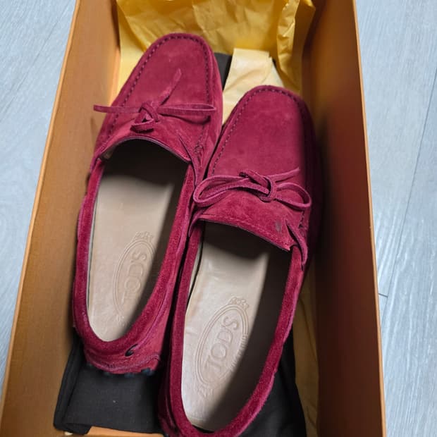 토즈 드라이빙슈즈 레드 