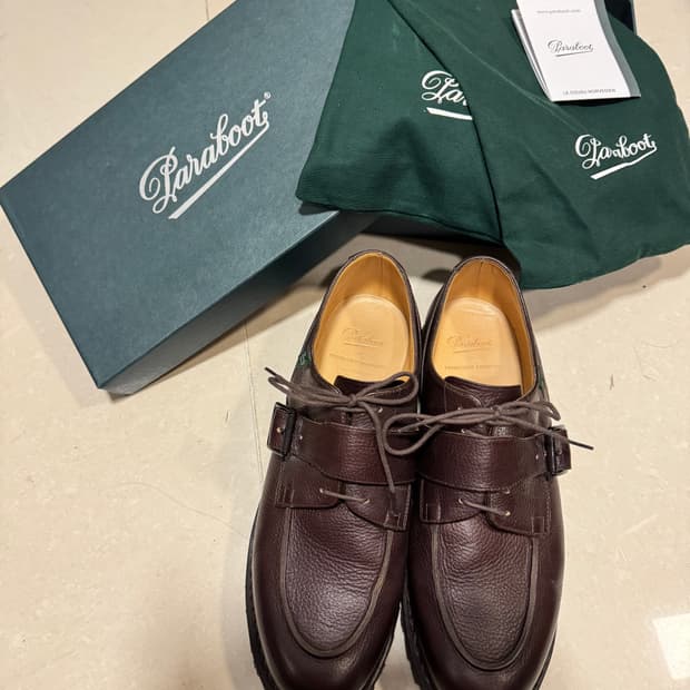 파라부트 x 엔지니어드가먼트 샴보드 팝니다.