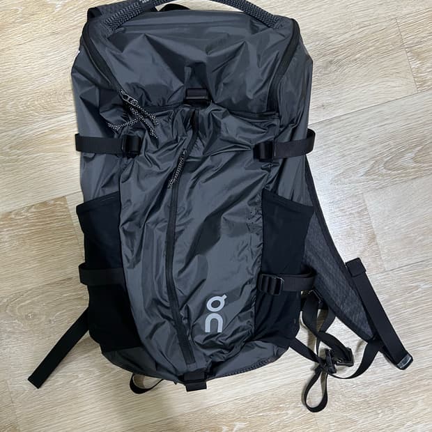 온러닝 스피드팩 라이트 18L 백팩