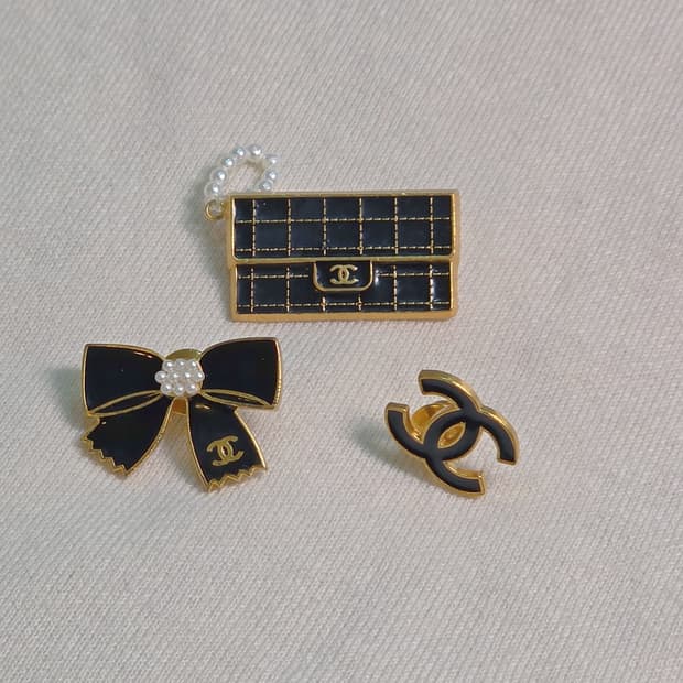 (희귀/소장용) 샤넬 마테라쎄 cc로고 3pcs 브로치 세트
