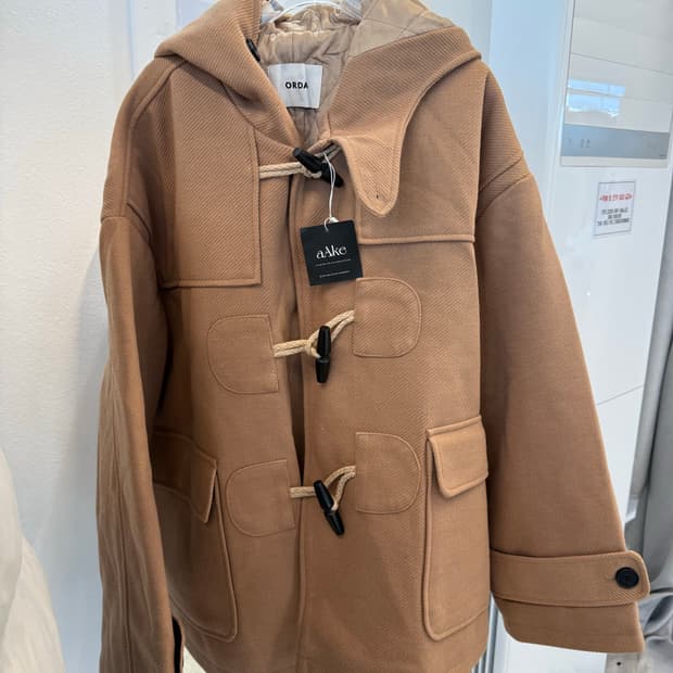 Orda Aake hoodie half duffle coat 