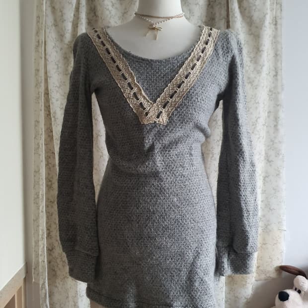 [모리걸] 레이스 장식 니트 롱 스웨터 그레이