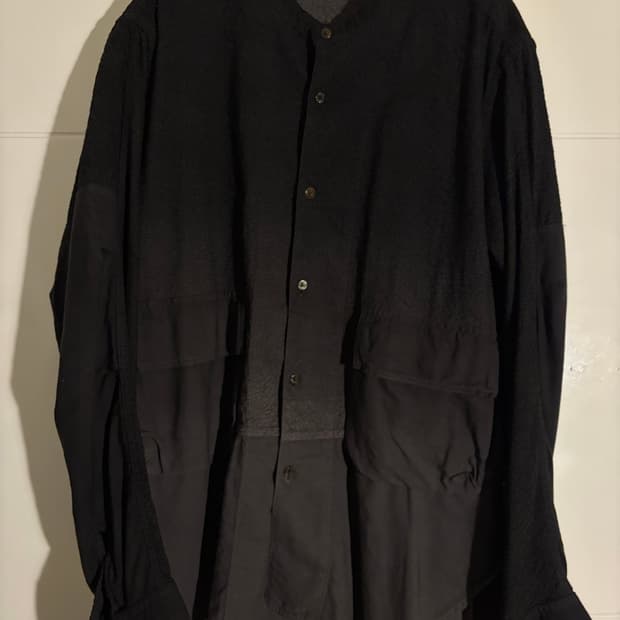 더 비리니 안느 셔츠