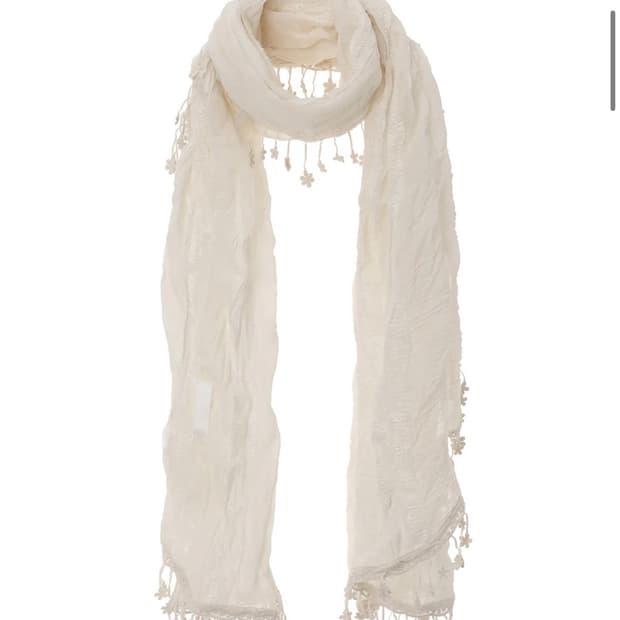 쓰리타임즈 Delling scarf 구해요ㅠㅠ