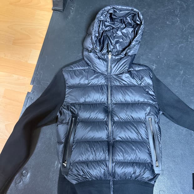 준시크 니트패딩 원가 10만원