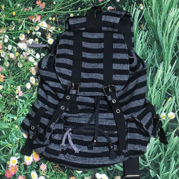 파히섬 텐스댄스 울 스트라이프 백팩 블랙