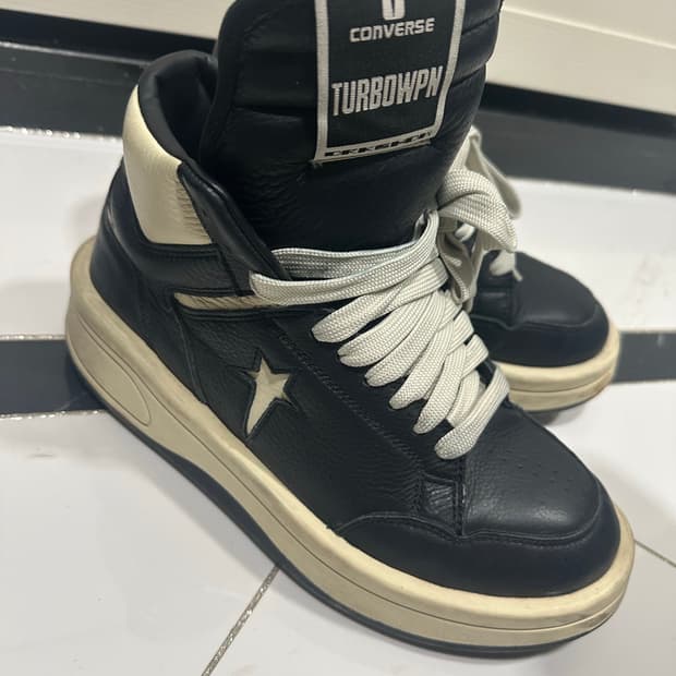 컨버스 x 다크쉐도우 터보웨폰 블랙 크림
