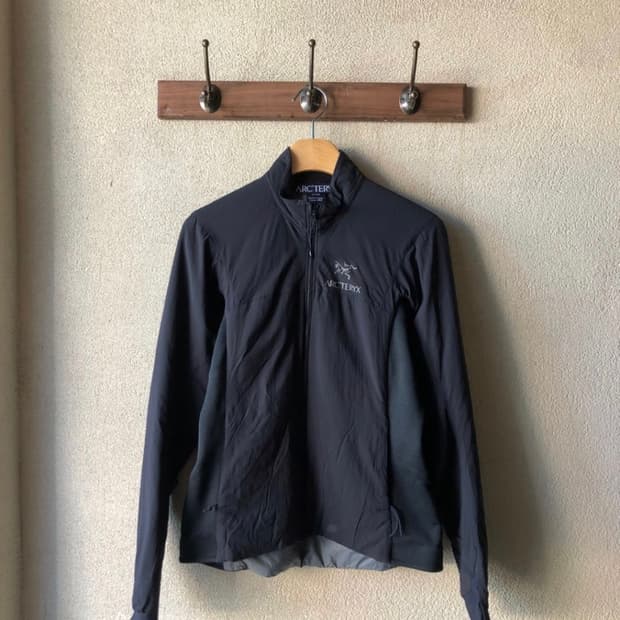 아크테릭스 여성 집업 S 블랙