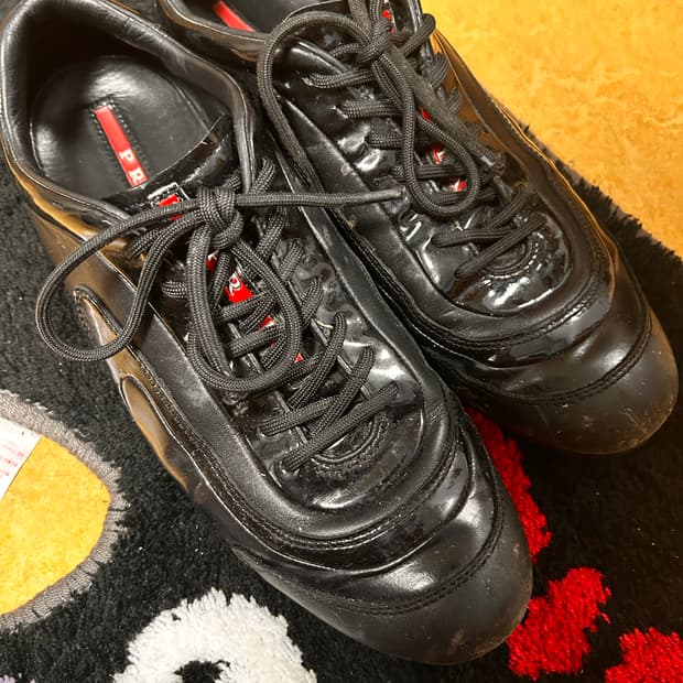 프라다 스포츠 라인 스니커즈 판매합니다