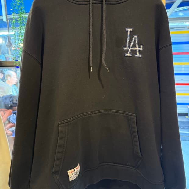 뉴에라 LA다저스 리버티 아플리케 후드티 블랙
