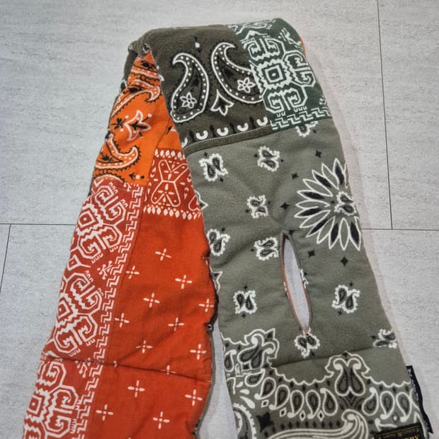 캐피탈 반다나 머플러