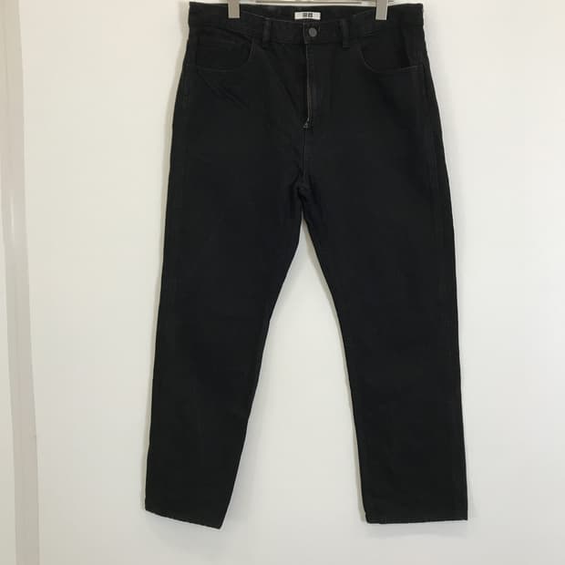 유니클로U 흑청 데님팬츠 [33인치]