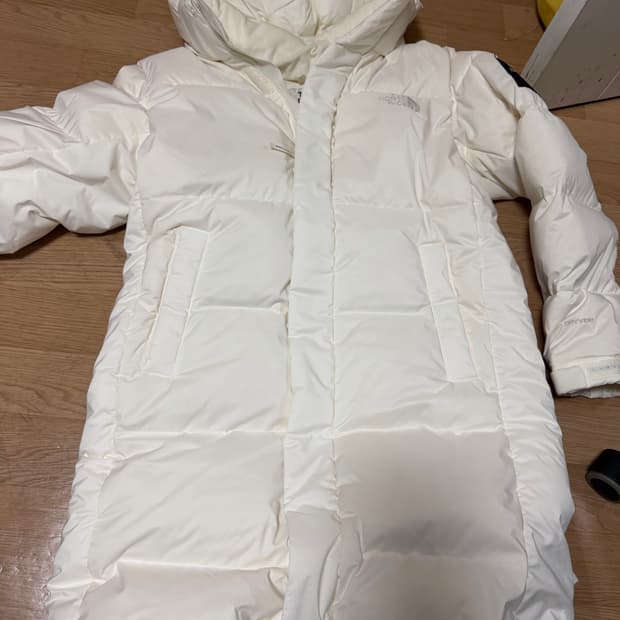 노스페이스 롱패딩 크림 95 팝니다