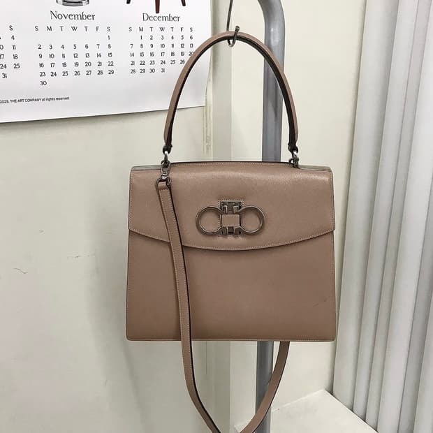 페레가모 켈리백 가방