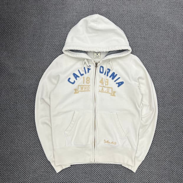 후아유 화이트 후드집업