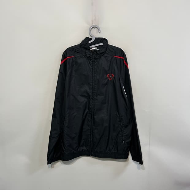 나이키 올드스쿨 바람막이 105 